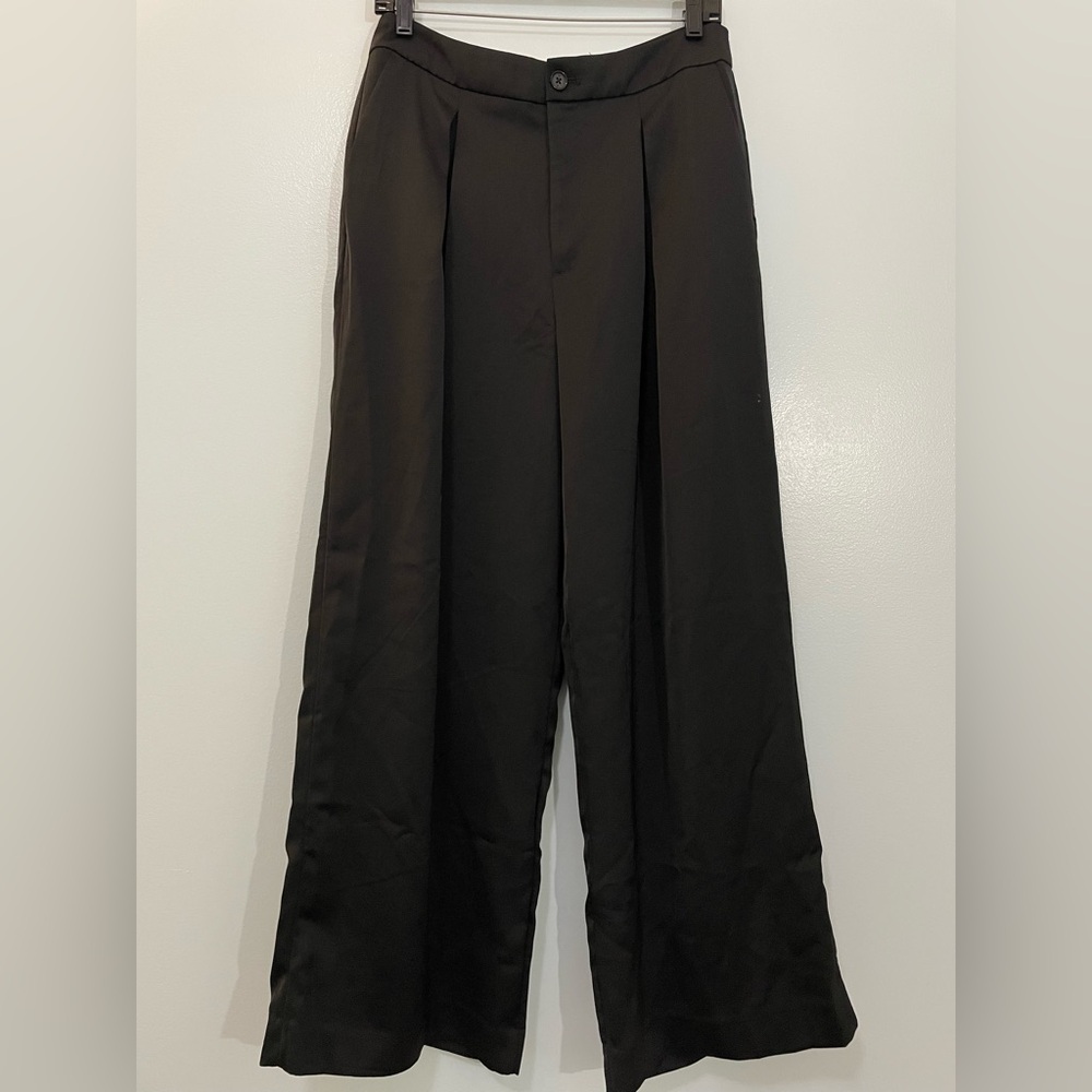 Banana Republic Factory Black Satin Wide-Leg Pants Size 10P NWT